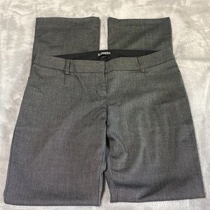 EXPRESS WOMEN DRESS PANTS. SIZE 6R.